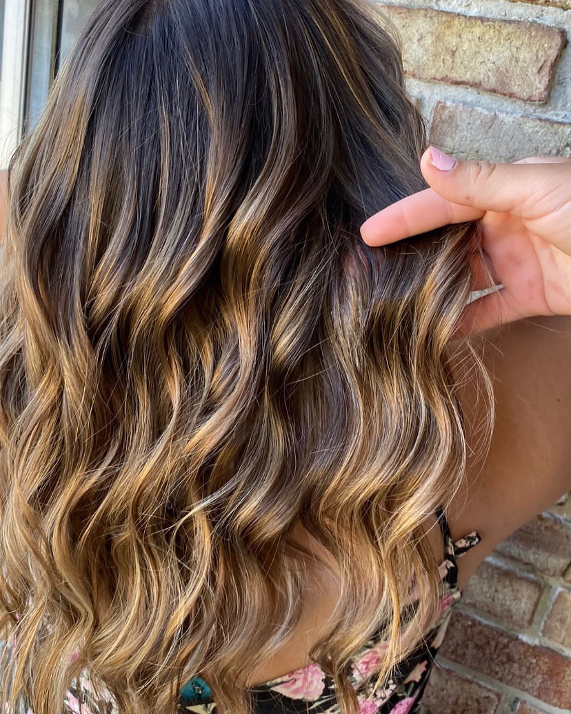 Balayage con ondas naturales